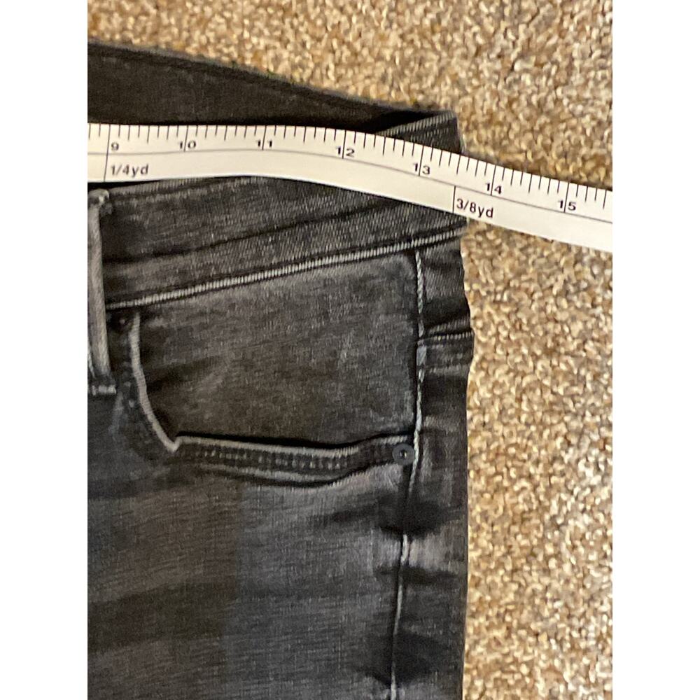Mother Denim "The Weekender Flare Fray Hem Jean. Black Washed Denim. Size 27 - Picture 4 of 7